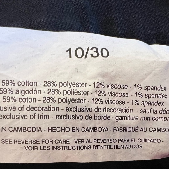 B8.2 NWT Jessica Simpson Mid Rise Slight Flare Soft Stretch Boot Cut Jeans - Picture 7 of 7